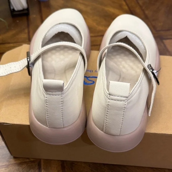 NWT QJN Mary Jane Shoes Women Flat Comfortable leather Casual Ladies beige 8 - Picture 8 of 12